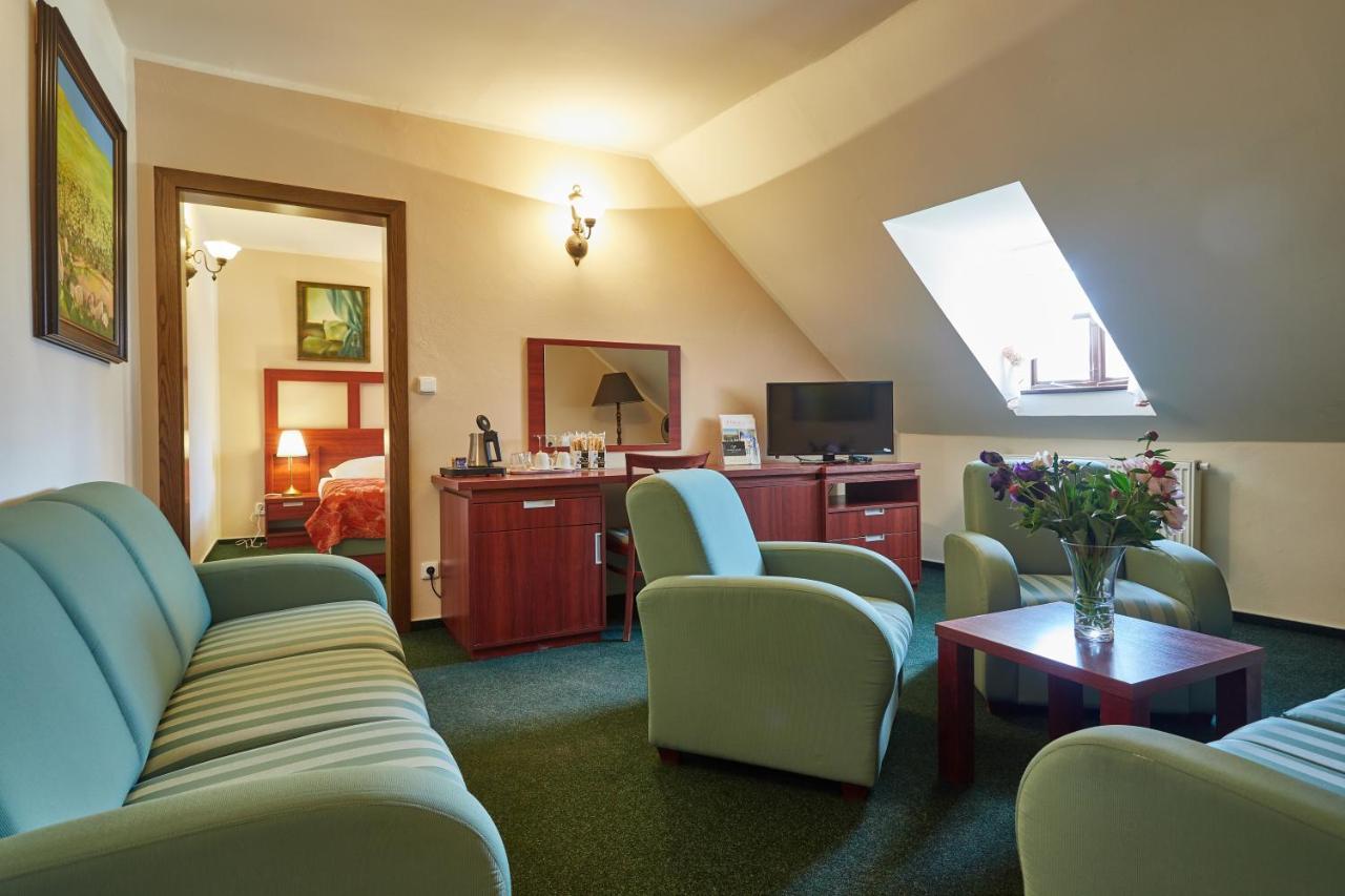 Vivaldi Apartments Mikulov Buitenkant foto