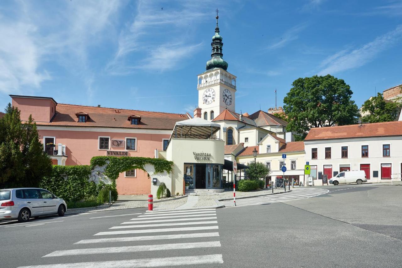 Vivaldi Apartments Mikulov Buitenkant foto