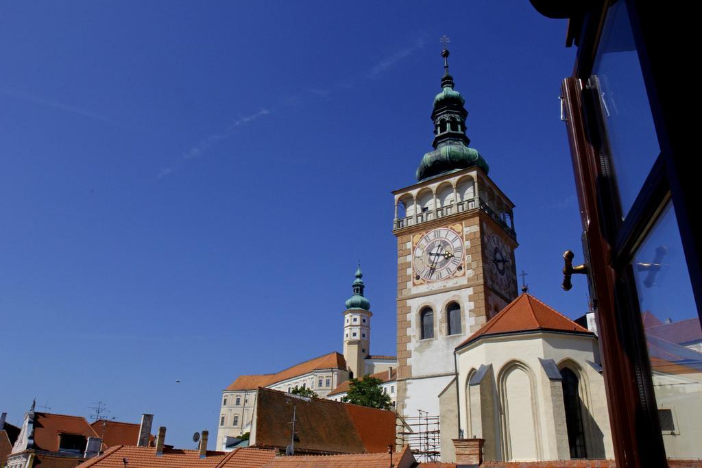 Vivaldi Apartments Mikulov Buitenkant foto