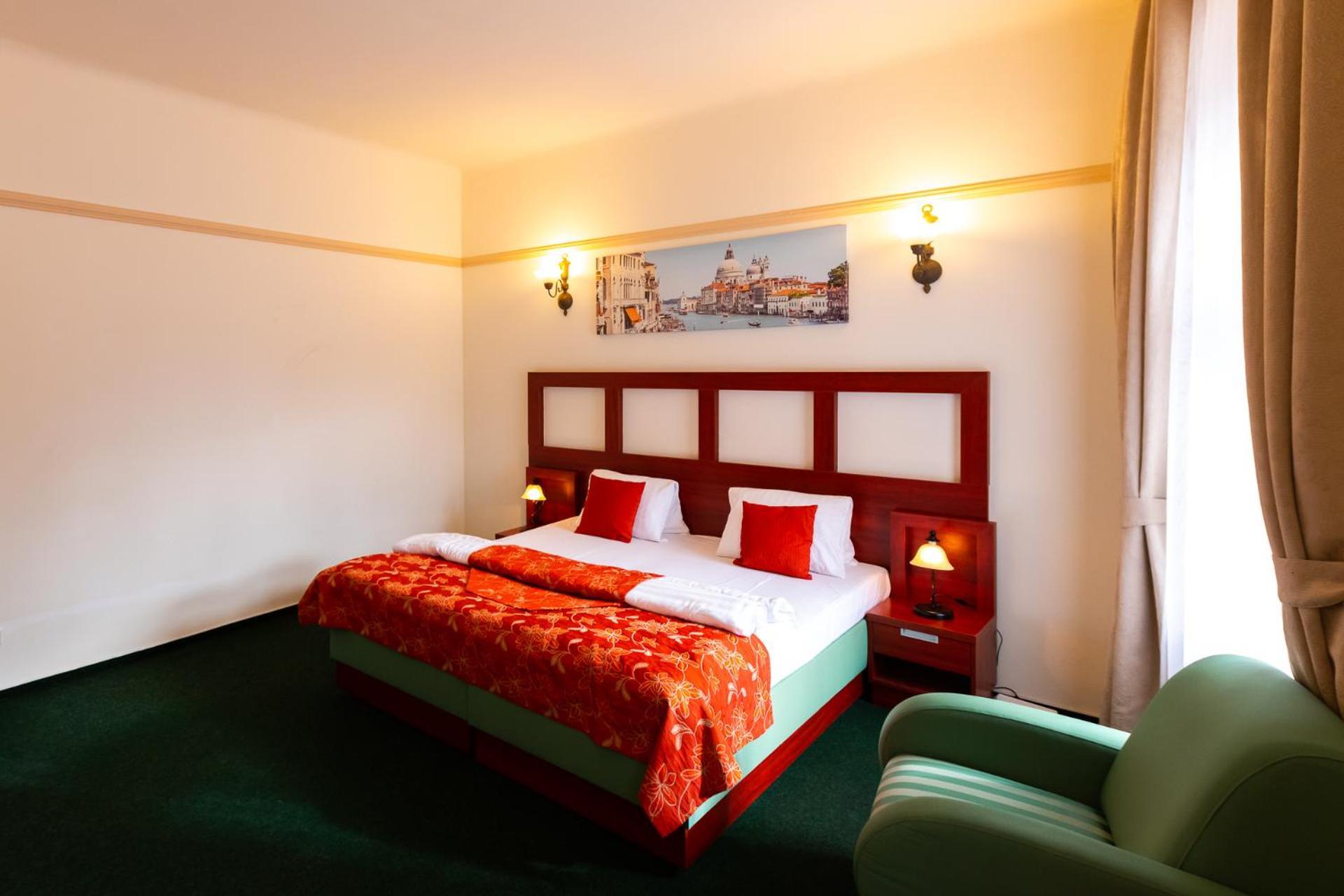Vivaldi Apartments Mikulov Buitenkant foto