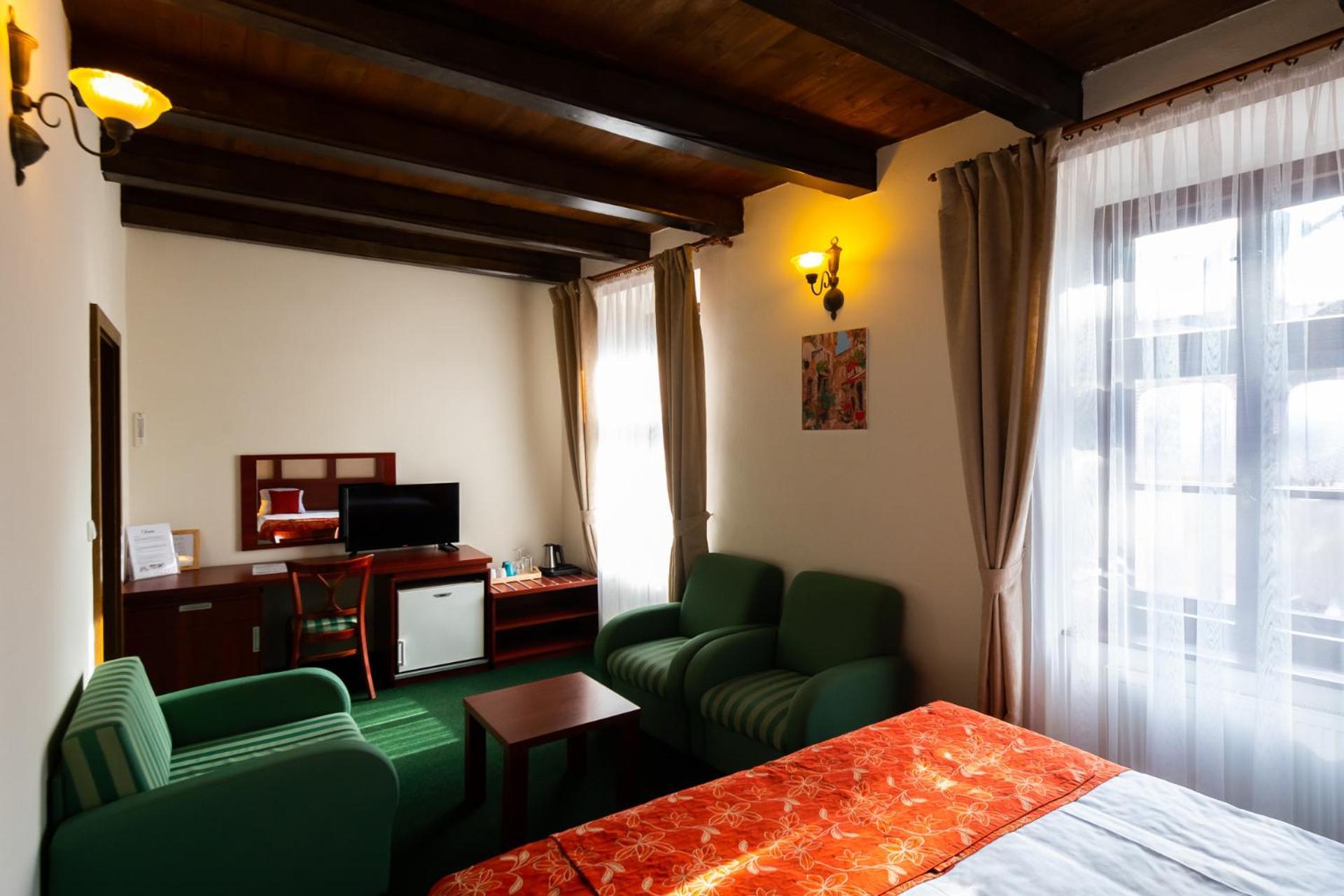 Vivaldi Apartments Mikulov Buitenkant foto